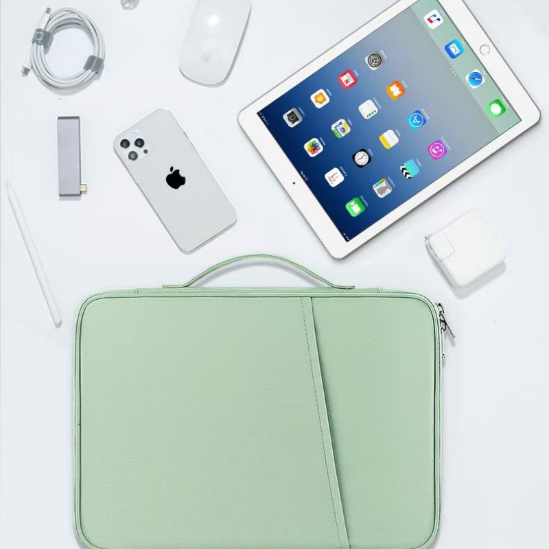 حقيبة كمبيوتر لوحي من النايلون - مراجعة Tablet And Accessories Bag وسعره